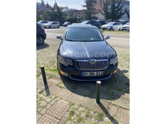 Sahibinden Skoda SuperB 1.4 TSI Elegance 2011 Model 
