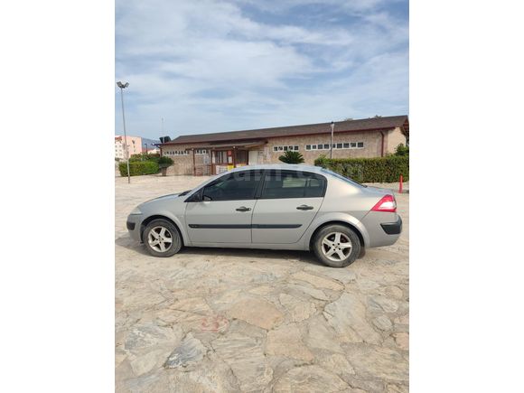 Acil Satılık Sahibinden Renault Megane 1.4 Authentique 2005 Model