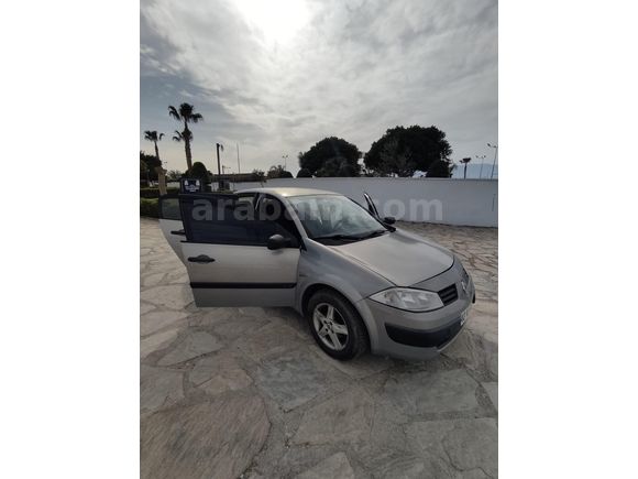 Acil Satılık Sahibinden Renault Megane 1.4 Authentique 2005 Model