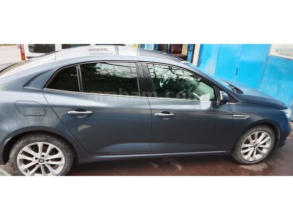 Sahibinden Renault Megane 1.5 dCi Icon 2017 Model