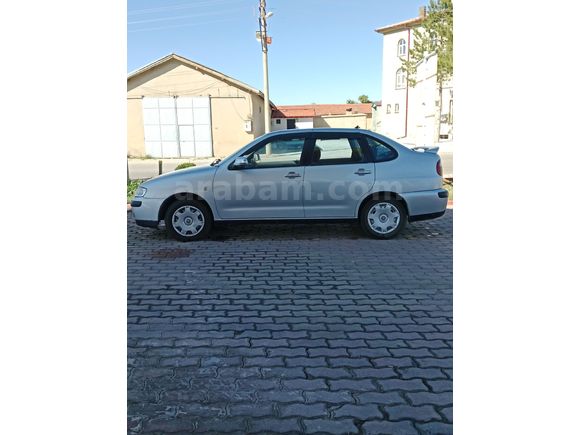 Sahibinden Seat Cordoba 1.6 Signo 2000 Model