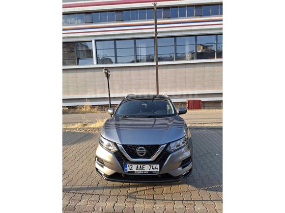 Sahibinden Nissan Qashqai 1.5 dCi Sky Pack 2020 Model Adana 38.800 km Füme