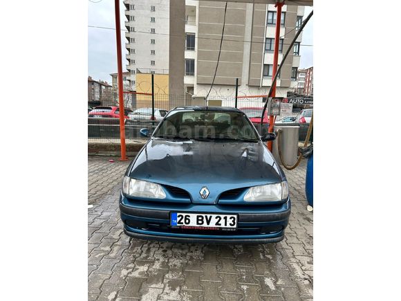 Sahibinden Renault Megane 1.6 1999 Model