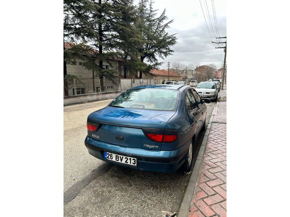 Sahibinden Renault Megane 1.6 1999 Model