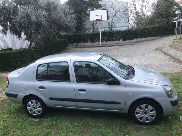 Sahibinden Renault Clio 1.4 Authentique 2005 Model