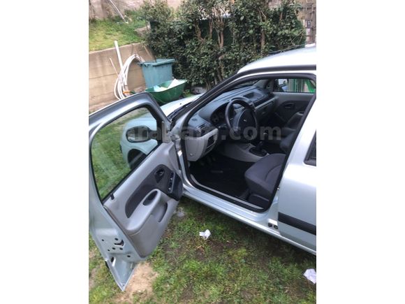 Sahibinden Renault Clio 1.4 Authentique 2005 Model
