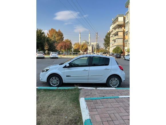 Sahibinden Renault Clio 1.5 dCi Extreme Edition 2012 Model
