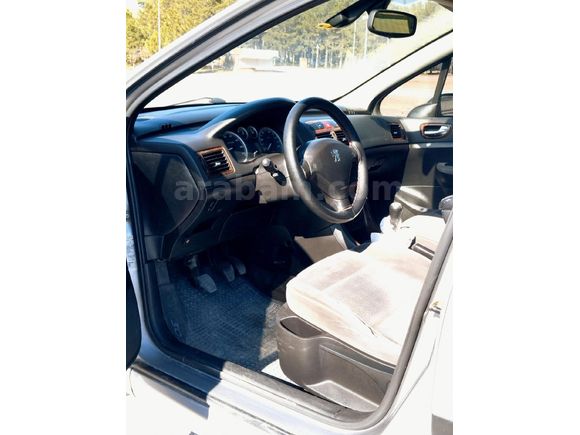 Sahibinden Peugeot 307 1.6 XT 2005 Model