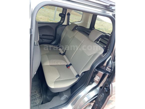 Sahibinden Ford Tourneo Courier 1.5 TDCi Titanium Plus 2018 Model