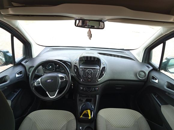 Sahibinden Ford Tourneo Courier 1.5 TDCi Titanium Plus 2018 Model