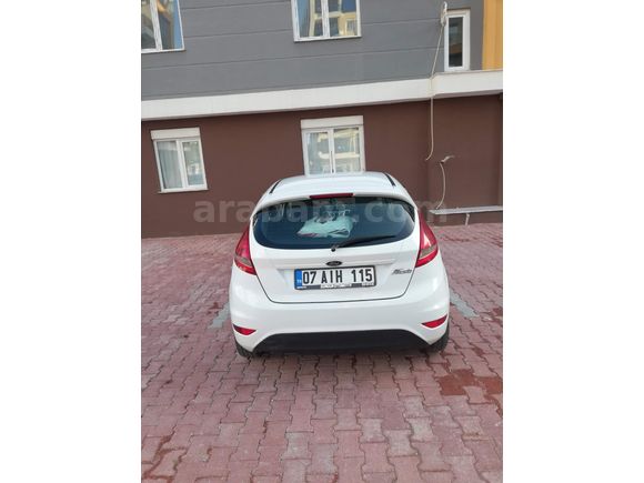 Sahibinden Ford Fiesta 1.4 TDCi Trend 2012 Model