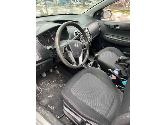 Sahibinden Hyundai i20 1.2 D-CVVT Jump 2013 Model 