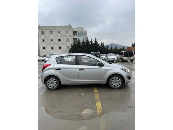 Sahibinden Hyundai i20 1.2 D-CVVT Jump 2013 Model 