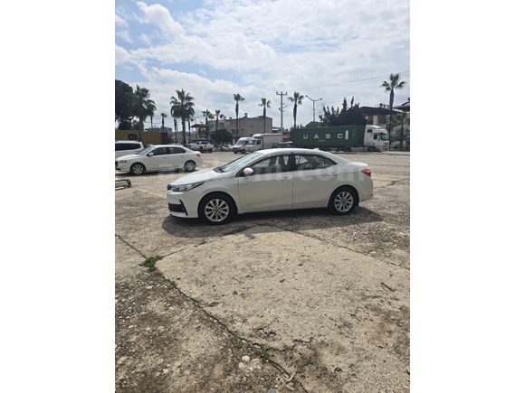 Sahibinden Toyota Corolla 1.33 Life 2017 Model