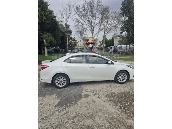 Sahibinden Toyota Corolla 1.33 Life 2017 Model