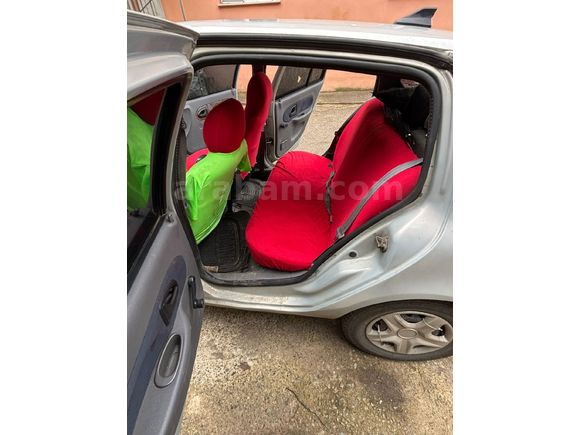 Sahibinden Renault Clio 1.4 2001 Model Rize
