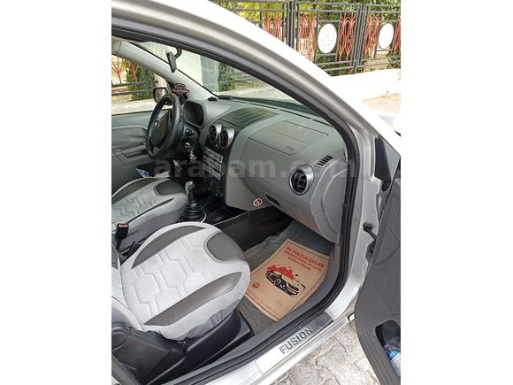 Sahibinden Ford Fusion 1.6 Lux 2004 Model
