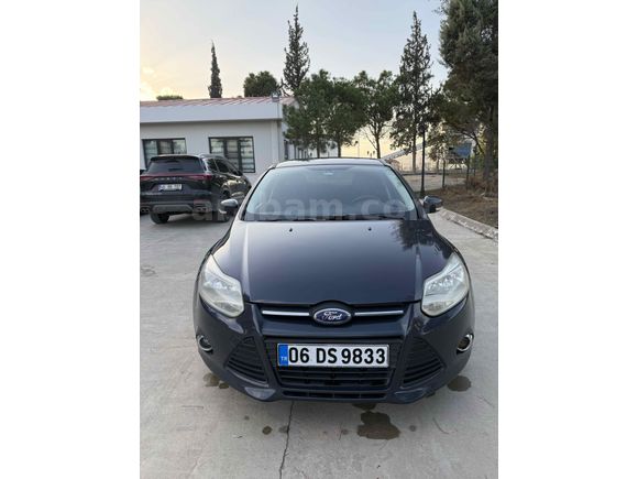 Sahibinden Ford Focus 1.6 Ti-VCT Trend 2012 Model 