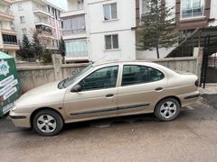 Sahibinden Renault Megane 1.4 RTA 2001 Model