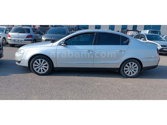 Sahibinden Volkswagen Passat 1.6 Trendline 2009 Model  312.000 km Gri (metalik)