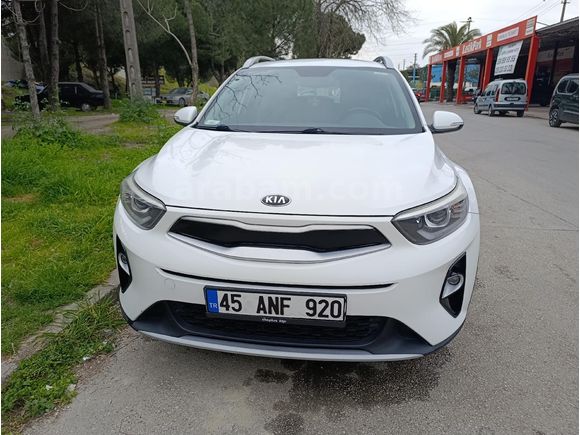 Öğretmenden Otomatik Kia Stonic 2018