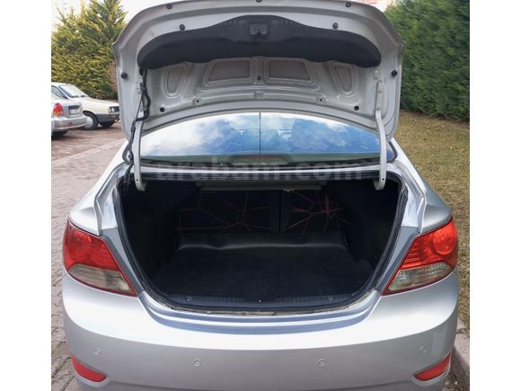 Sahibinden Hyundai Accent Blue 1.6 CRDI Mode Plus 2014 Model