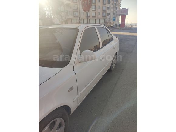 Sahibinden Hyundai Accent 1.6 Admire 2004 Model