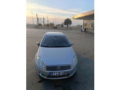 Sahibinden Fiat Linea 1.6 Multijet Emotion Plus 2012 Model  193.500 km Gri (Gümüş)