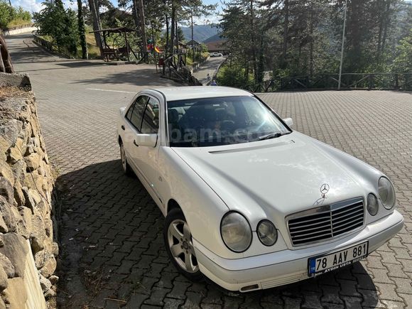 Sahibinden Mercedes - Benz E 200 Classic 1998 Model 