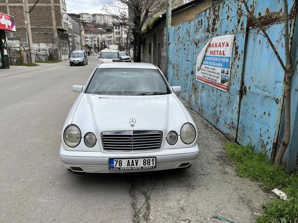 Sahibinden Mercedes - Benz E 200 Classic 1998 Model 