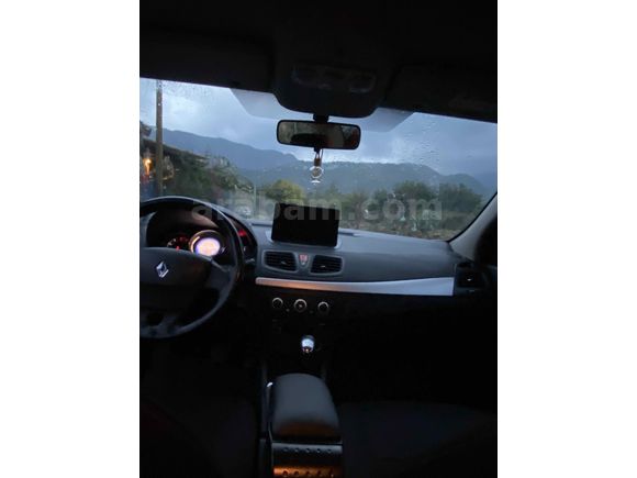 Sahibinden Renault Fluence 1.5 dCi Touch 2014 Model 