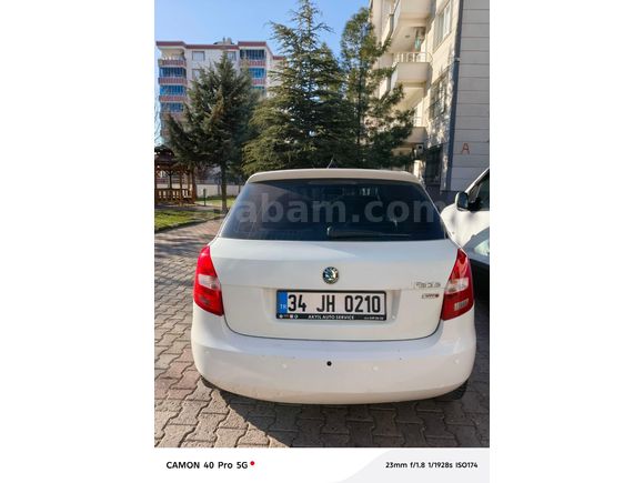 Sahibinden Skoda Fabia 1.2 Ambiente Dynamic 2012 Model