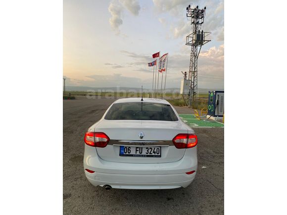 2015 model 1.5 DCI touch plus