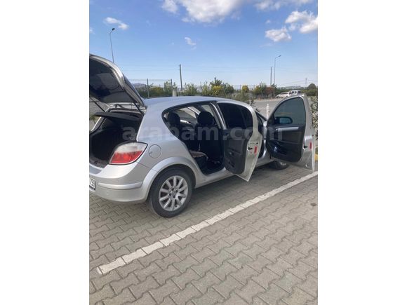 Sahibinden Opel Astra 1.6 Essentia 2006 Model 