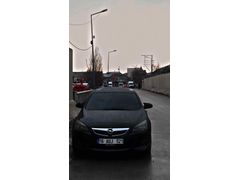 Sahibinden Opel Astra 1.4 T Cosmo 2011 Model  230.000 km Siyah