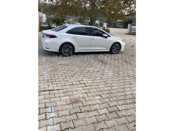 Sahibinden Toyota Corolla 1.5 Flame X-Pack 2023 Model 