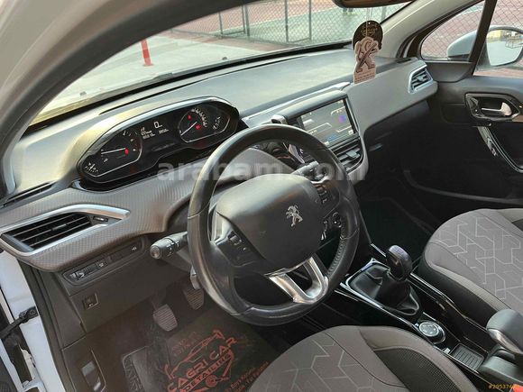 DEĞİŞENSİZ Peugeot 2008 1.6 e-HDi Active 2013 Model   Beyaz