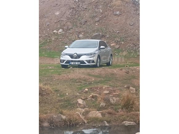 Sahibinden Renault Megane 1.5 dCi Touch 2018 Model