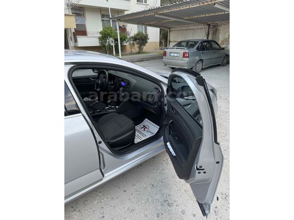 Sahibinden Renault Megane 1.5 dCi Touch 2017 Model 