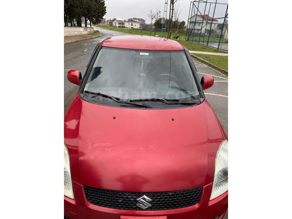 Sahibinden Suzuki Swift 1.3 MT 4X4 2009 Model  183.000 km Kırmızı