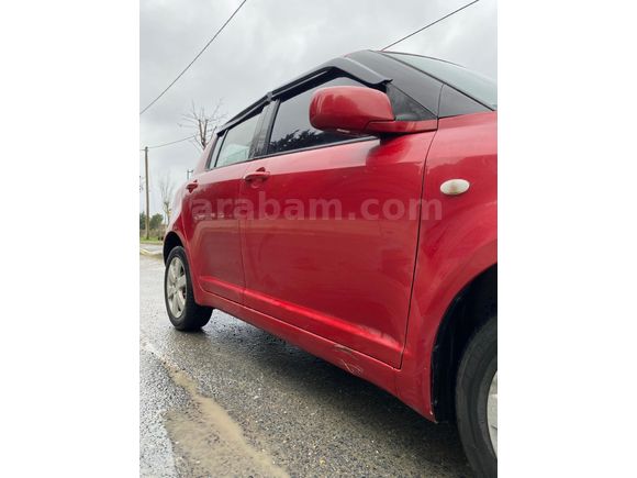 Sahibinden Suzuki Swift 1.3 MT 4X4 2009 Model  183.000 km Kırmızı