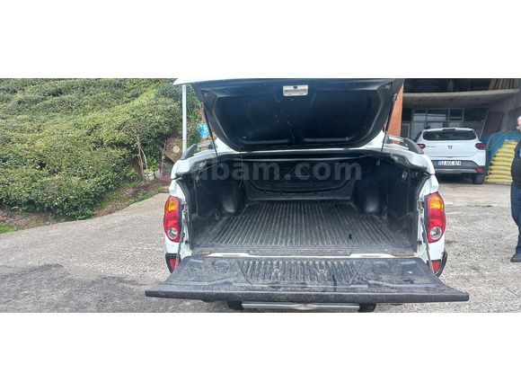 SAHİBİNDEN GARAJ ARABASI - 204 BİN KM - BAKIMLI L200