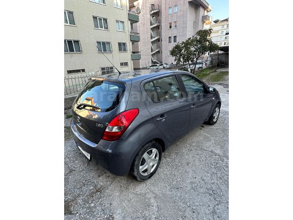 Sahibinden Hyundai i20 Troy 1.4 CVVT Mode 2012 Model