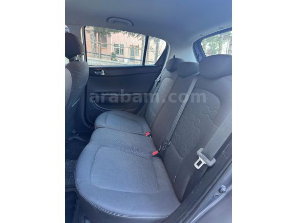 Sahibinden Hyundai i20 Troy 1.4 CVVT Mode 2012 Model