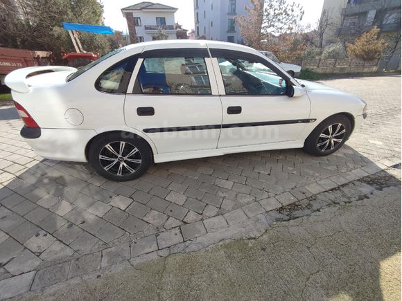Sahibinden Opel Vectra 1.6 GL 1999 Model