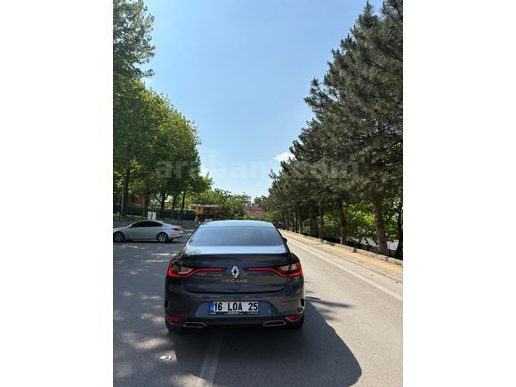 Sahibinden Renault Megane 1.3 TCe Touch 2023 Model