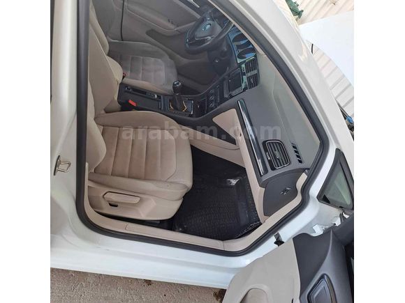 
Takasa uygun Temiz düşük  km’de Vw Golf 1.2 TSi Comfortline 2015 Model