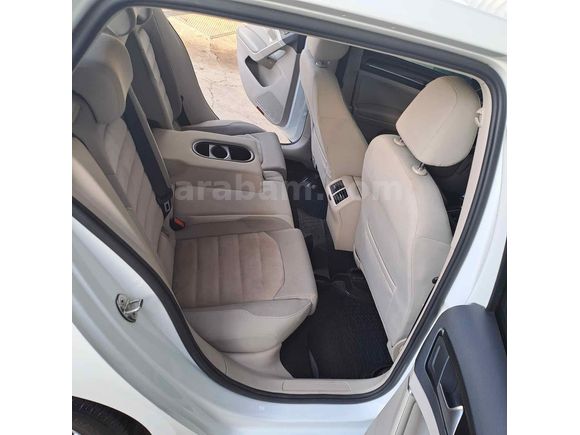 
Takasa uygun Temiz düşük  km’de Vw Golf 1.2 TSi Comfortline 2015 Model