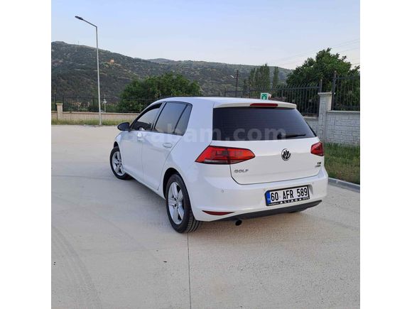 
Takasa uygun Temiz düşük  km’de Vw Golf 1.2 TSi Comfortline 2015 Model
