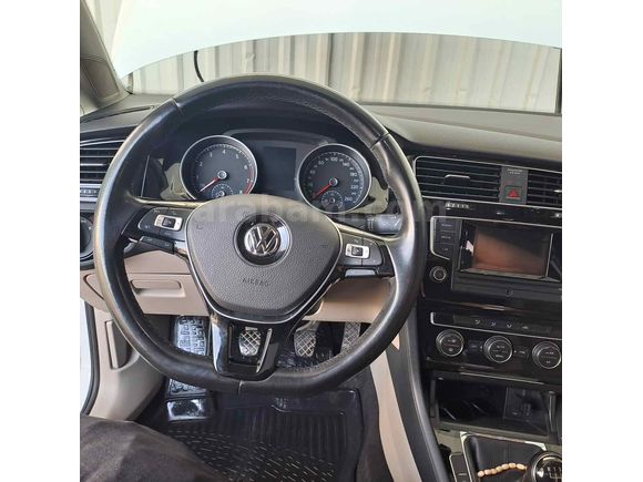 
Takasa uygun Temiz düşük  km’de Vw Golf 1.2 TSi Comfortline 2015 Model